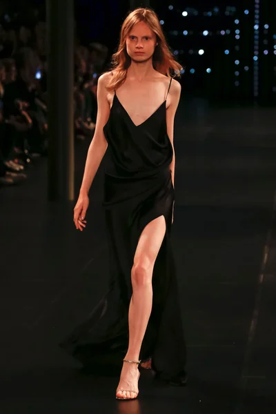 Look 58